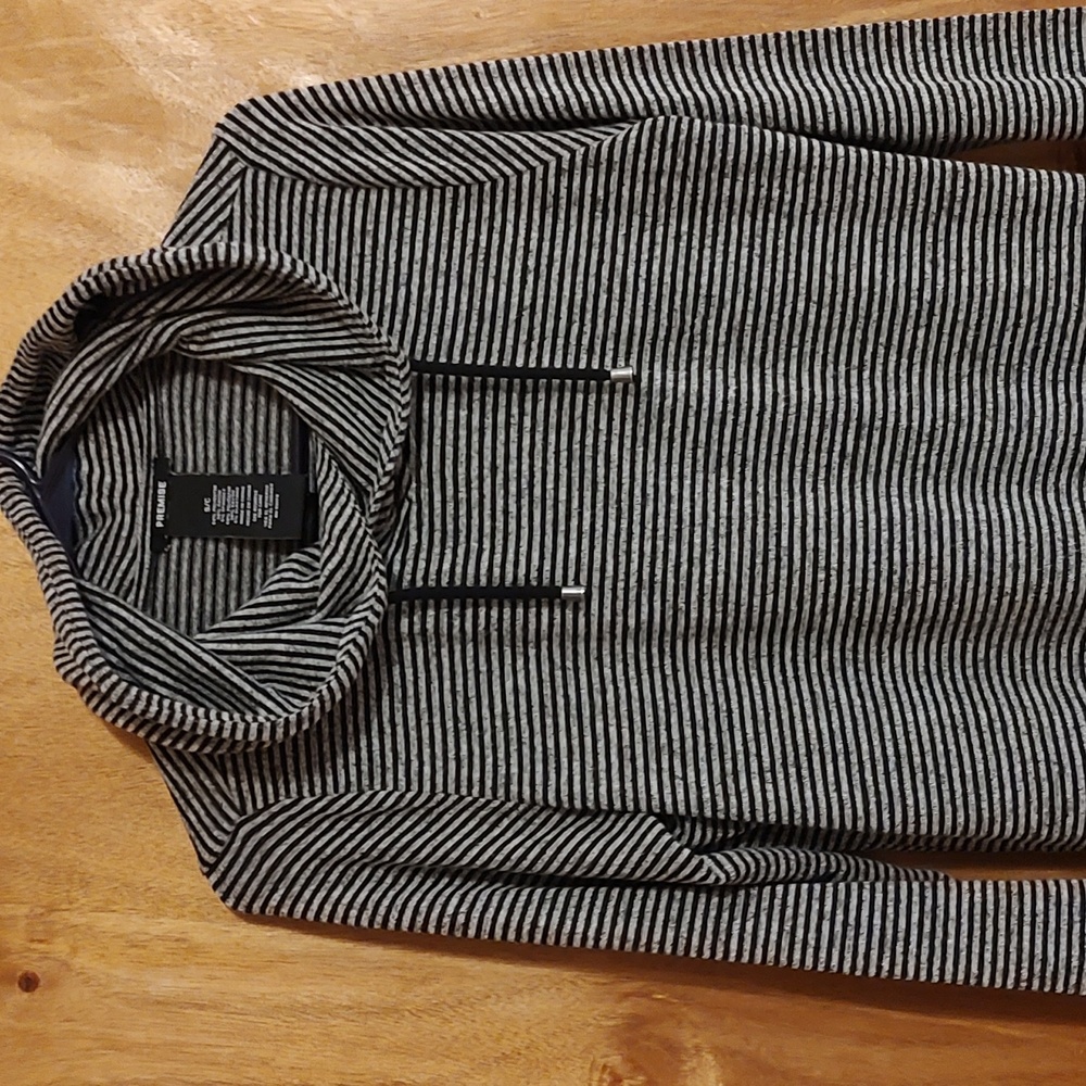 Premise Womens Cozy Hooded Tunic Top Black and Gray Striped Long Sleeve Size S - Picture 2 of 13